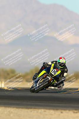 media/Dec-07-2024-CVMA (Sat) [[21c5f1ef85]]/Race 12-Supersport Middleweight/